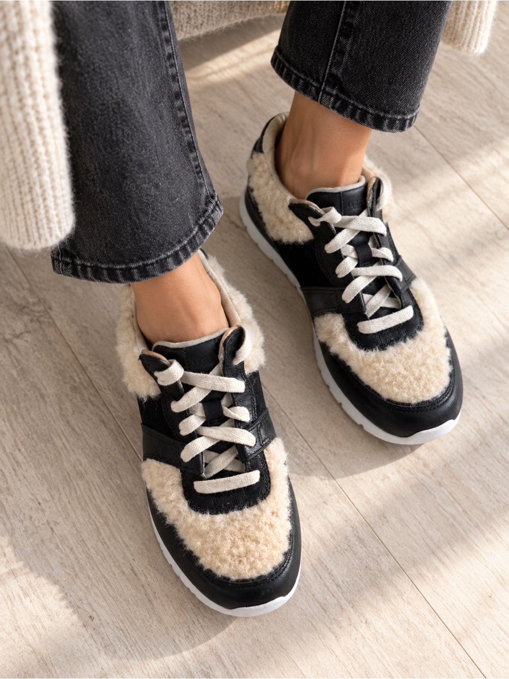 UGG Shearling Trim Leather Sneakers Black Cream Lace-Up Size 10 US